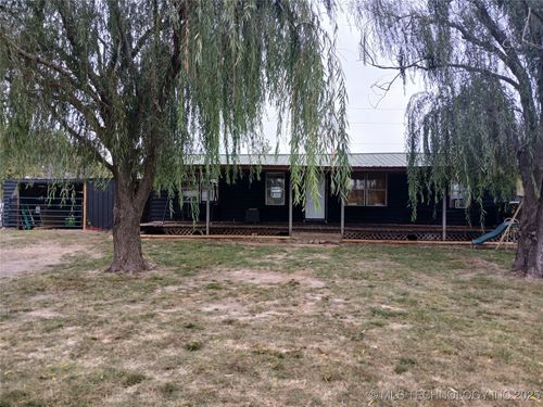 413697 E 1090 Rd, Checotah, OK, 74426-6325 | Card Image