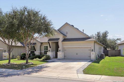 920 Carriage Loop, New Braunfels, TX, 78132-4015 | Card Image