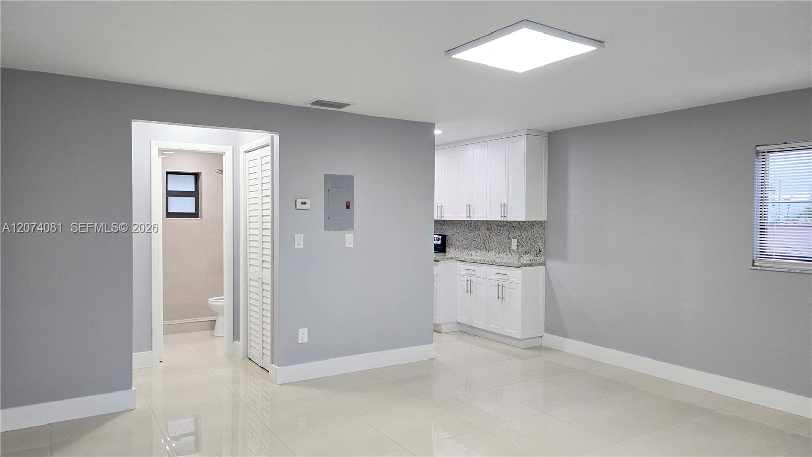 Residential Lease in Hialeah 3