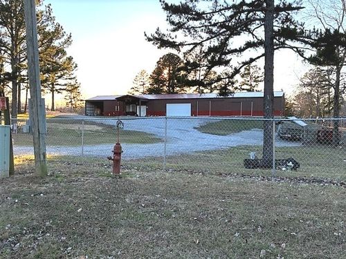 377 Lusk Rd, Golconda, IL, 62938-4144 | Card Image