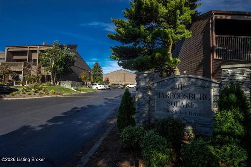 1012-750 Shaker Dr, Lexington, KY, 40504-3745 | Card Image