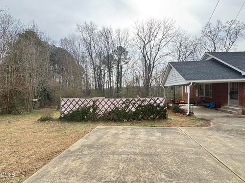 580 Us Highway 158 Bus E, Warrenton, NC, 27589-8780 | Card Image