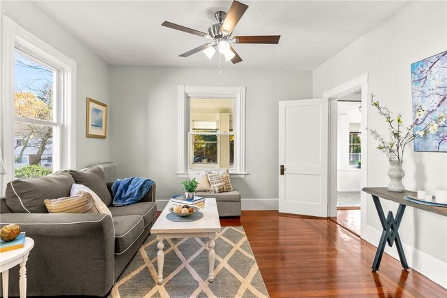 Unit 1 Living Room | Image 6