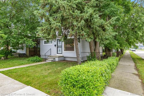 1587 Reo Ave, Lincoln Park, MI, 48146-1551 | Card Image