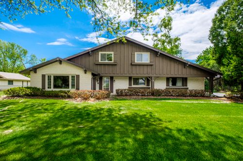 15035 Pomona Rd, Brookfield, WI, 53005 | Card Image