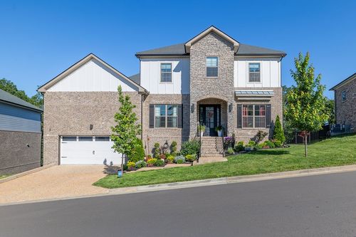 716 Summit Oaks Ct, Nashville, TN, 37221-4405 | Card Image