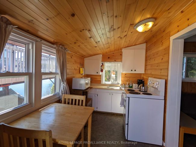 118 Front St W, House other with 15 bedrooms, 8 bathrooms and 12 parking in Hastings ON | Image 18
