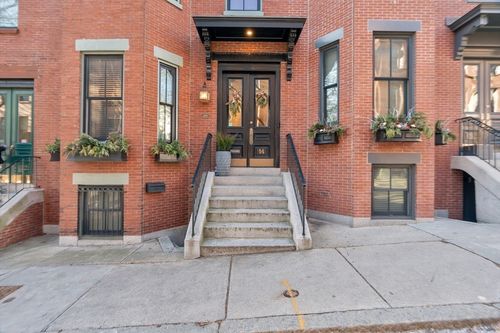 a-14 Auburn St, Boston, MA, 02129-1707 | Card Image