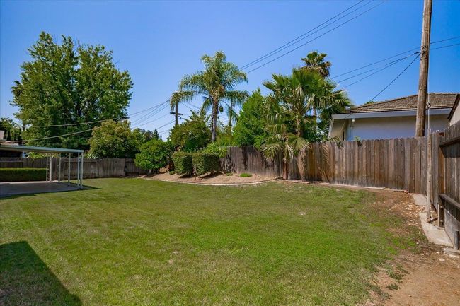 4939 Brookglen Way, House other with 3 bedrooms, 2 bathrooms and null parking in Carmichael CA | Image 42