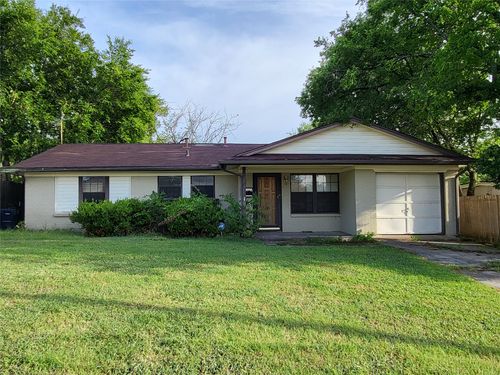 7825 Gaston Avenue, Fort Worth, TX, 76116 | Card Image