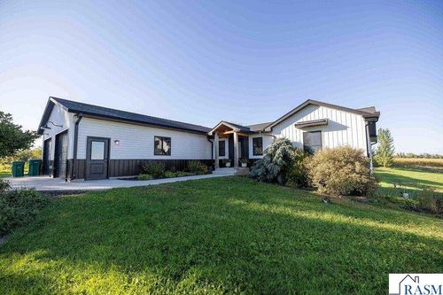 3271 425th Ave, Janesville, MN, 56048 | Card Image