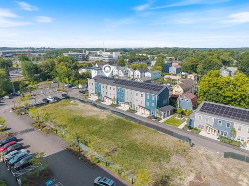203-65 Dougherty Ct, Portland, ME, 04102-7501 | Card Image