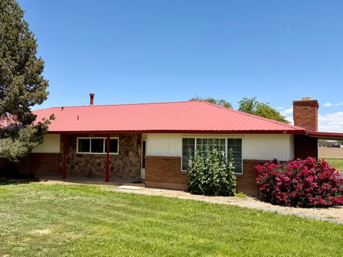 1110 Ranchero Rd, Bosque Farms, NM, 87068-9573 | Card Image