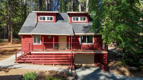 13860 Winding Way, Nevada City, CA, 95959-9610 | Card Image