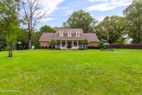 100 Country Haven Pl, Raymond, MS, 39154-9658 | Card Image