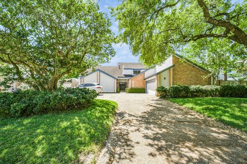 10815 Cranbrook Rd, Houston, TX, 77042-1323 | Card Image