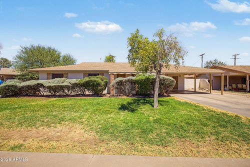 7207 N 36th Ln, Phoenix, AZ, 85051-8212 | Card Image