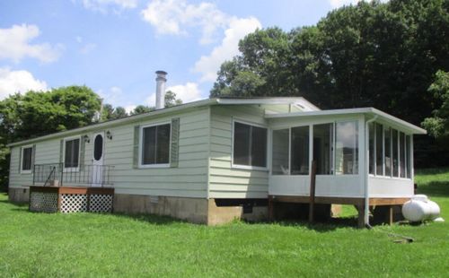 6701 Valley View Dr, Hot Springs, VA, 24445-2101 | Card Image