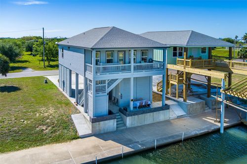 2005 Nelson St, Port Bolivar, TX, 77650 | Card Image