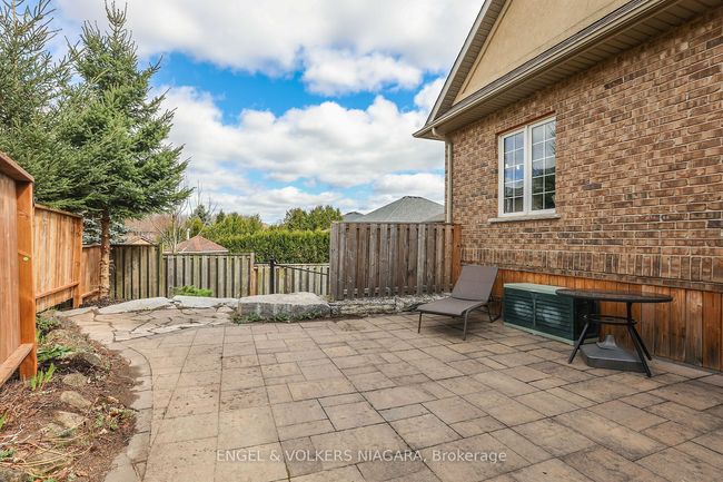 28 Cherry Ridge Blvd, House other with 4 bedrooms, 4 bathrooms and 4 parking in Fenwick ON | Image 27