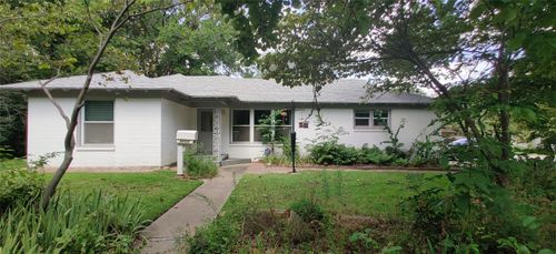 2217 Glenwood Ln, Denton, TX, 76209-2125 | Card Image