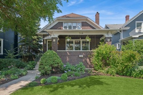 519 N Taylor Ave, Oak Park, IL, 60302-2421 | Card Image