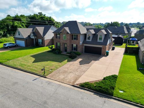 40 Green Hills Dr, Oakland, TN, 38060-1501 | Card Image