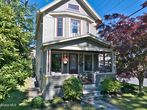 49 Glendale Ave, Albany, NY, 12208-3121 | Card Image