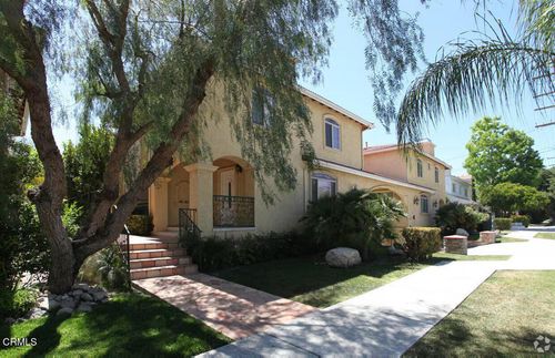 9-2512 Montrose Ave, Montrose, CA, 91020-2242 | Card Image