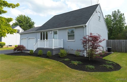 6244 Bartz Road, Lockport-Town, NY, 14094 | Card Image