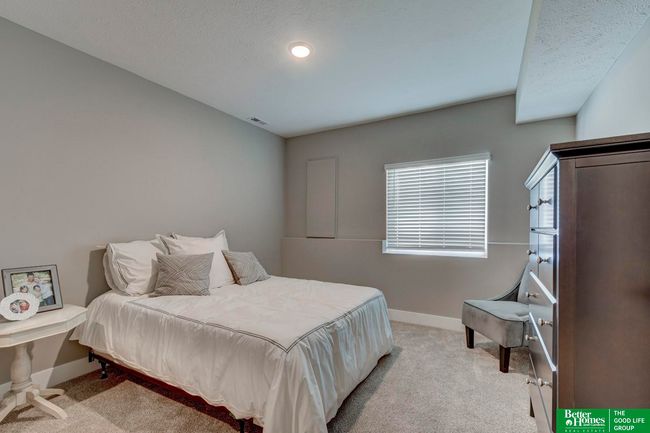 17676 Greenleaf St, Townhouse with 2 bedrooms, 2 bathrooms and 2 parking in Omaha NE | Image 26