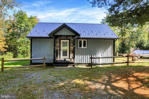 21091 Marlin Circle, ORBISONIA, PA, 17243 | Card Image