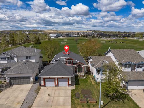 38 Canoe Cir Sw, Airdrie, AB, T4B2L6 | Card Image