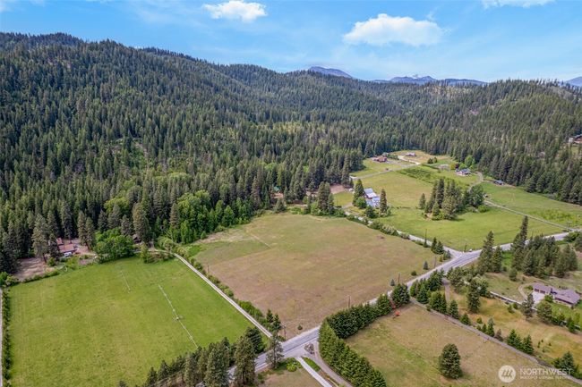 12753 Pobst Pl, House other with 2 bedrooms, 1 bathrooms and 7 parking in Leavenworth WA | Image 33