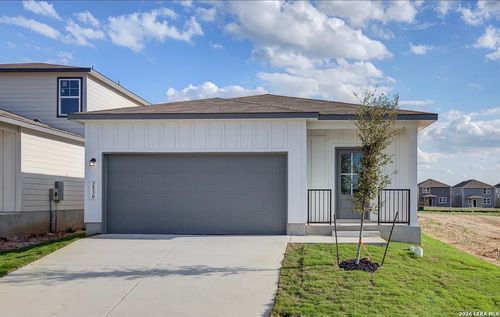 2530 Dry Moss Way, San Antonio, TX, 78224-2370 | Card Image