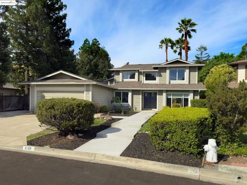 1129 Fair Weather Cir, Concord, CA, 94518-1939 | Card Image