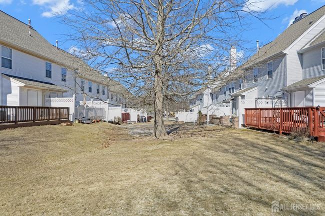 22 Colleen Ct, Townhouse with 2 bedrooms, 3 bathrooms and null parking in Kendall Park NJ | Image 4