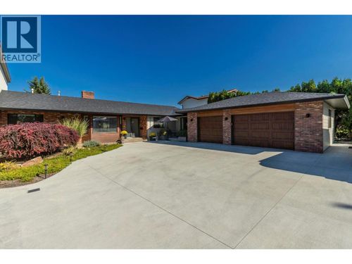 1420 Inkar Rd, Kelowna, BC, V1Y8H7 | Card Image