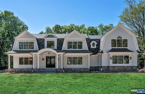 46 Locust Ln, Upper Saddle River, NJ, 07458-2230 | Card Image