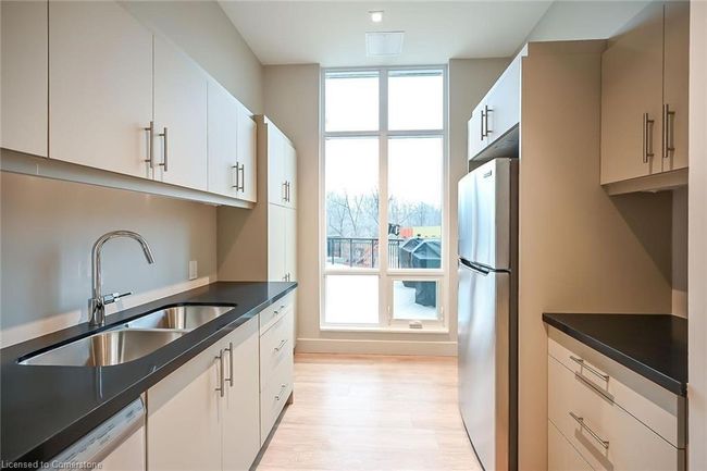 706 - 2750 King St E, House attached with 2 bedrooms, 2 bathrooms and 1 parking in Hamilton ON | Image 45