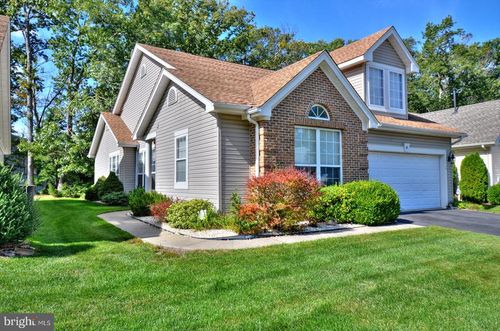 4 Symphony Ave, BAYVILLE, NJ, 08721-1955 | Card Image