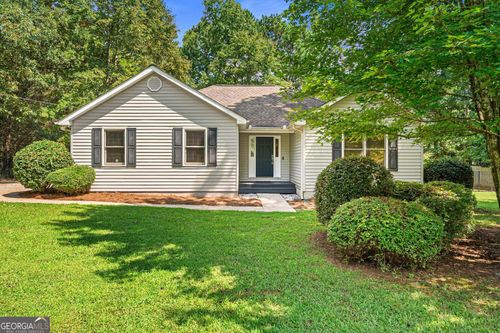 140 Wendy Ln, Athens, GA, 30605-3483 | Card Image