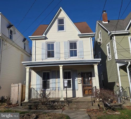 531 Broad St, BEVERLY, NJ, 08010-1503 | Card Image