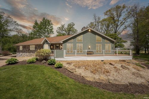 1602 S Saint Andrews Rd E, Winona Lake, IN, 46590-8918 | Card Image