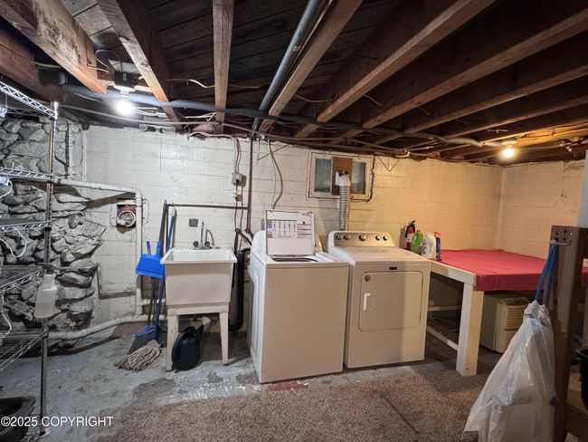 Unit D Laundry area | Image 26