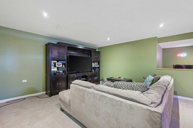 716 Boulder Creek Drive Se, House other with 4 bedrooms, 4 bathrooms and 4 parking in Langdon AB | Image 32