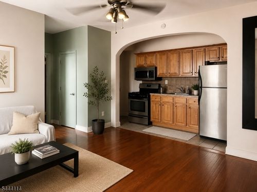 4a-5 Pomona Ave, Newark, NJ, 07112-2329 | Card Image
