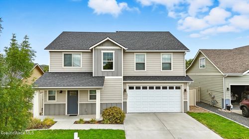 2031 W Yaquina Dr, Post Falls, ID, 83854-7754 | Card Image