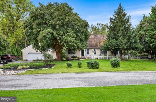 3552 Red Lion Rd, BEAR, DE, 19701-2424 | Card Image