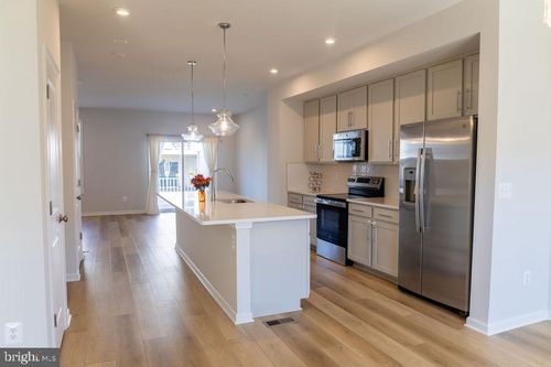4959 Lexi Ln, CROZET, VA, 22932-9410 | Card Image